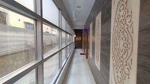 Exterior - Hotel Vinyasa (Thane)