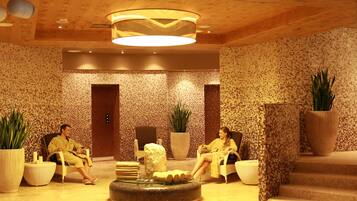 Manicure og pedicure