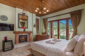 Junior-Chalet (Athina) | Zimmersafe, schallisolierte Zimmer, Bügeleisen/Bügelbrett