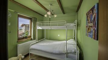 Deluxe Chalet (Protogeneia) | In-room safe, soundproofing, iron/ironing board, free WiFi