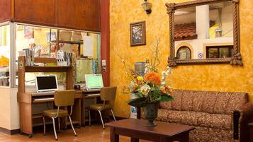 Sala de estar en el lobby