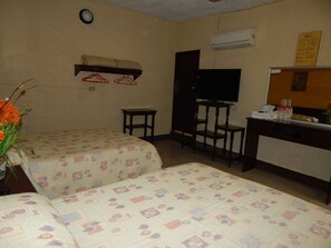 Double Room, 2 Double Beds