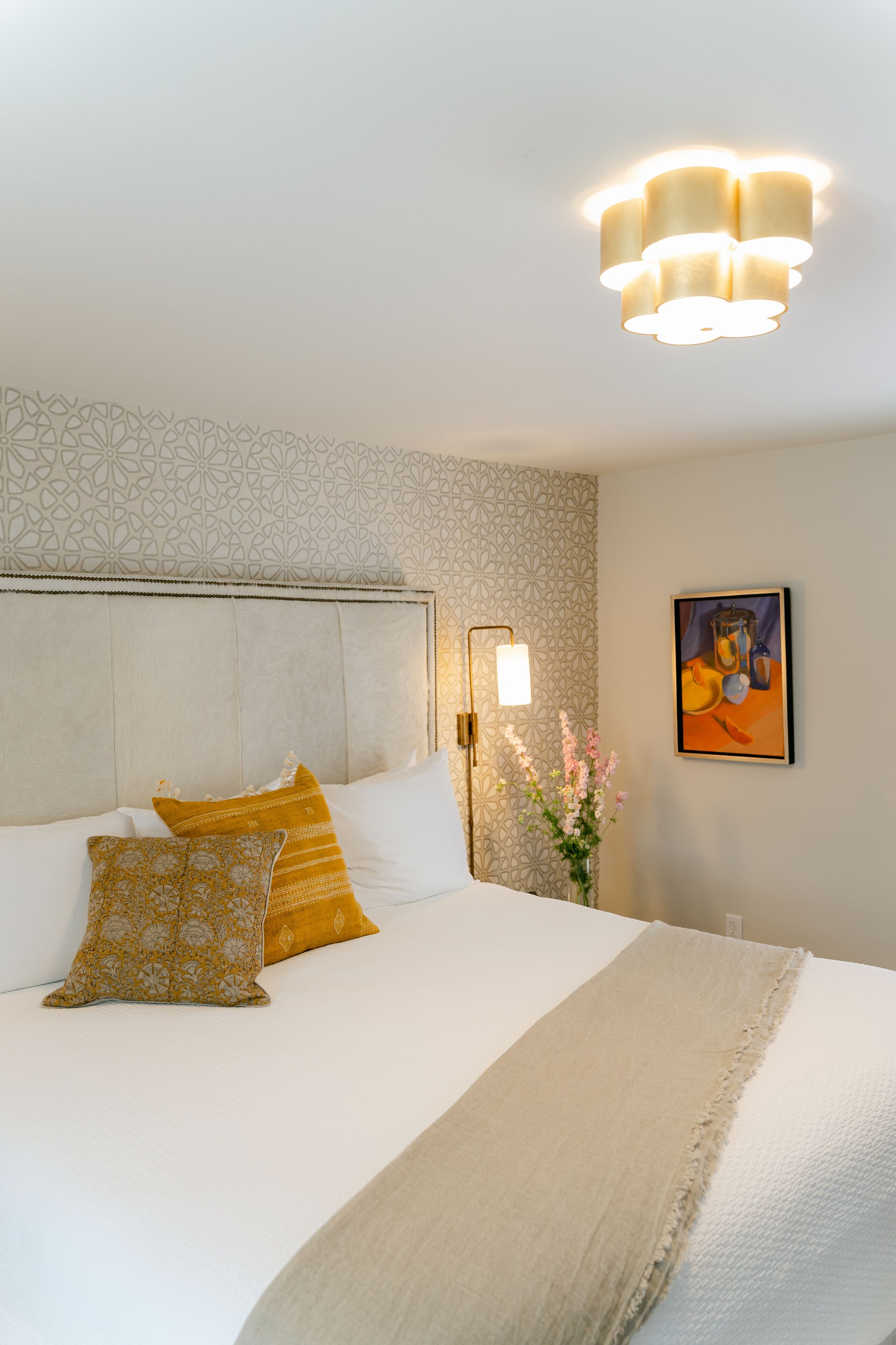 Junior Room | Frette Italian sheets, premium bedding, down duvets, in-room safe