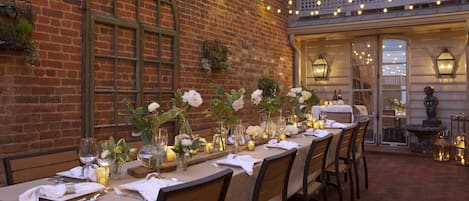 Terrace/patio