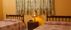 Double Room | Rollaway beds, free WiFi - Hotel del Valle (El Naranjo)