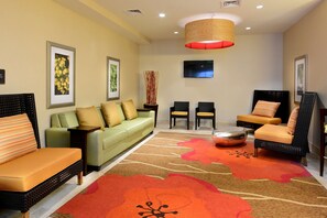 Bar (on property) - Hilton Garden Inn Greensboro Airport (Greensboro)