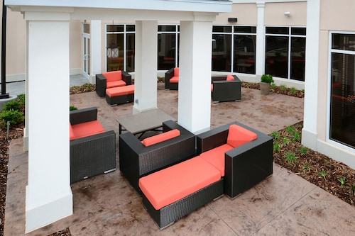 Hilton Garden Inn Greensboro Airport