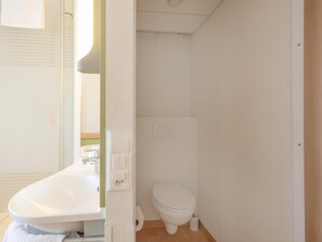 Habitación doble | Escritorio, insonorización, wifi gratis y ropa de cama 
