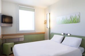 Quarto casal | Escrivaninha, quartos à prova de som, Wi-Fi de cortesia, roupa de cama