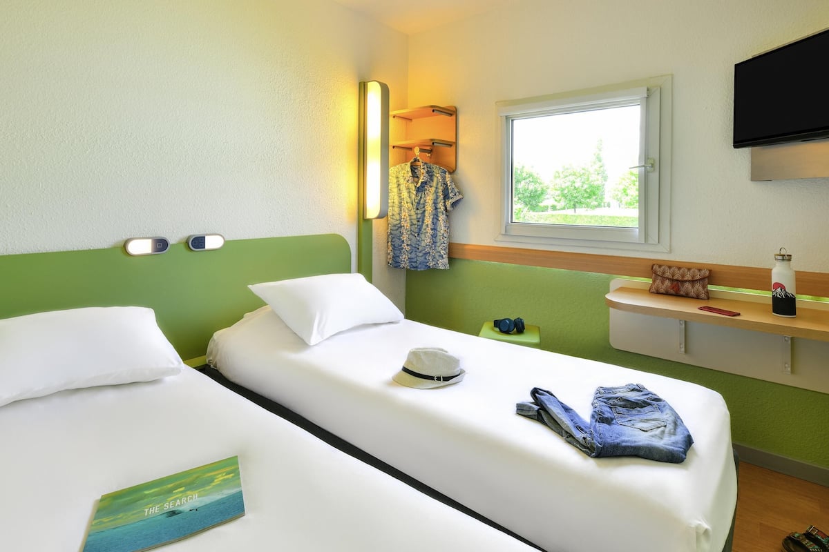 1 habitación, escritorio, sistema de insonorización y wifi gratis