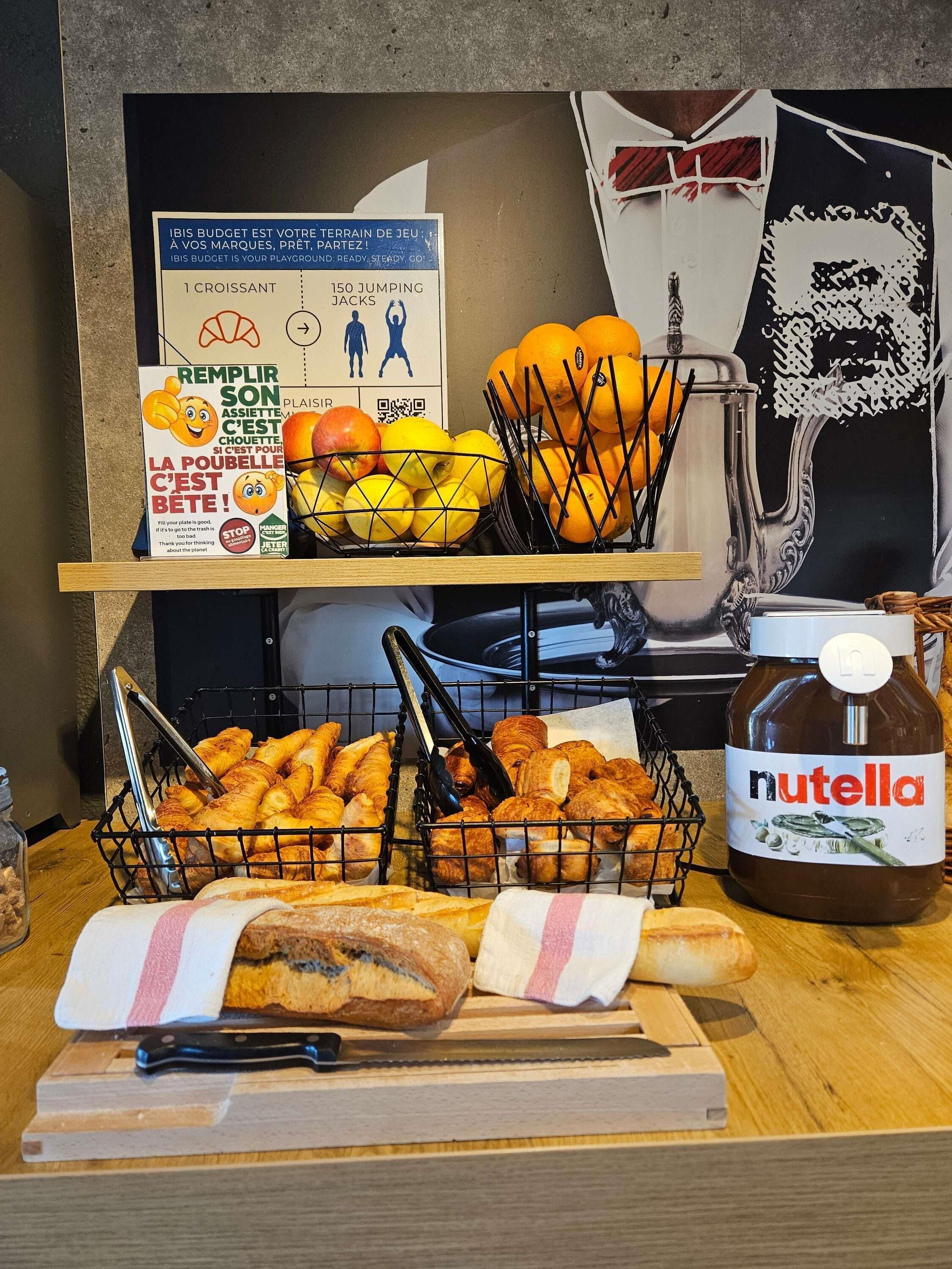 Tägliches Frühstücksbuffet gegen Gebühr