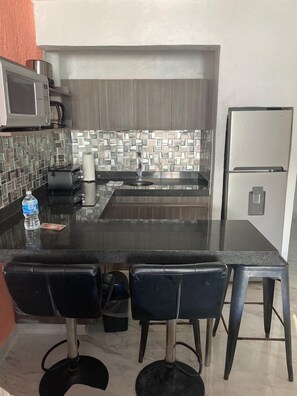 Premium Studio, Balcony, Beach View | Private kitchen - Cancun Plaza Condo Mexico (Cancun)