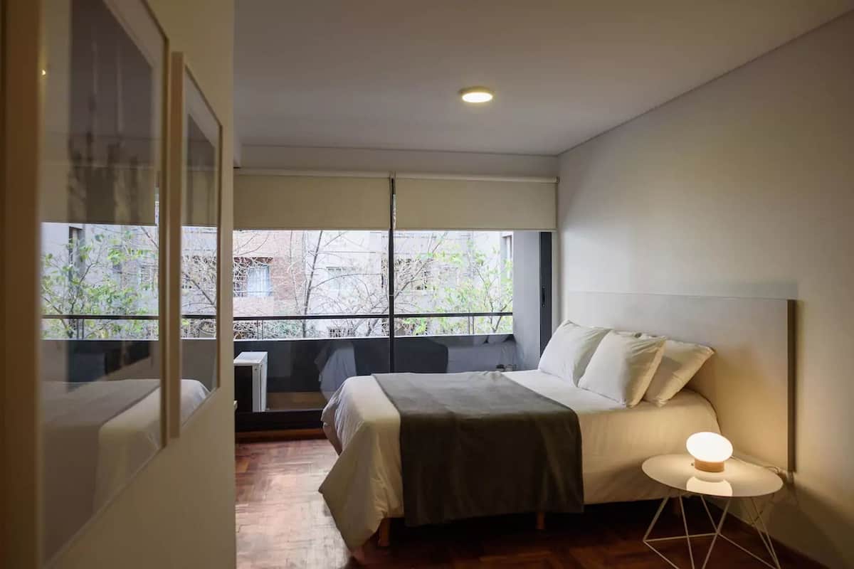 Estudi de disseny | 1 dormitori, roba de llit d'alta qualitat i caixa forta a l'habitació