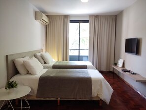 Comfort Studio | 1 bedroom, premium bedding, in-room safe, individually furnished