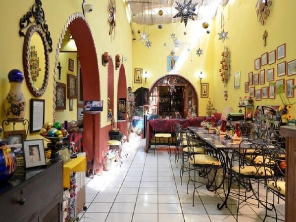 Tabla de planchar con plancha y wifi gratis