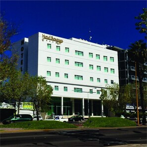Front of property - Hotel Bosques de Liz (Aguascalientes)