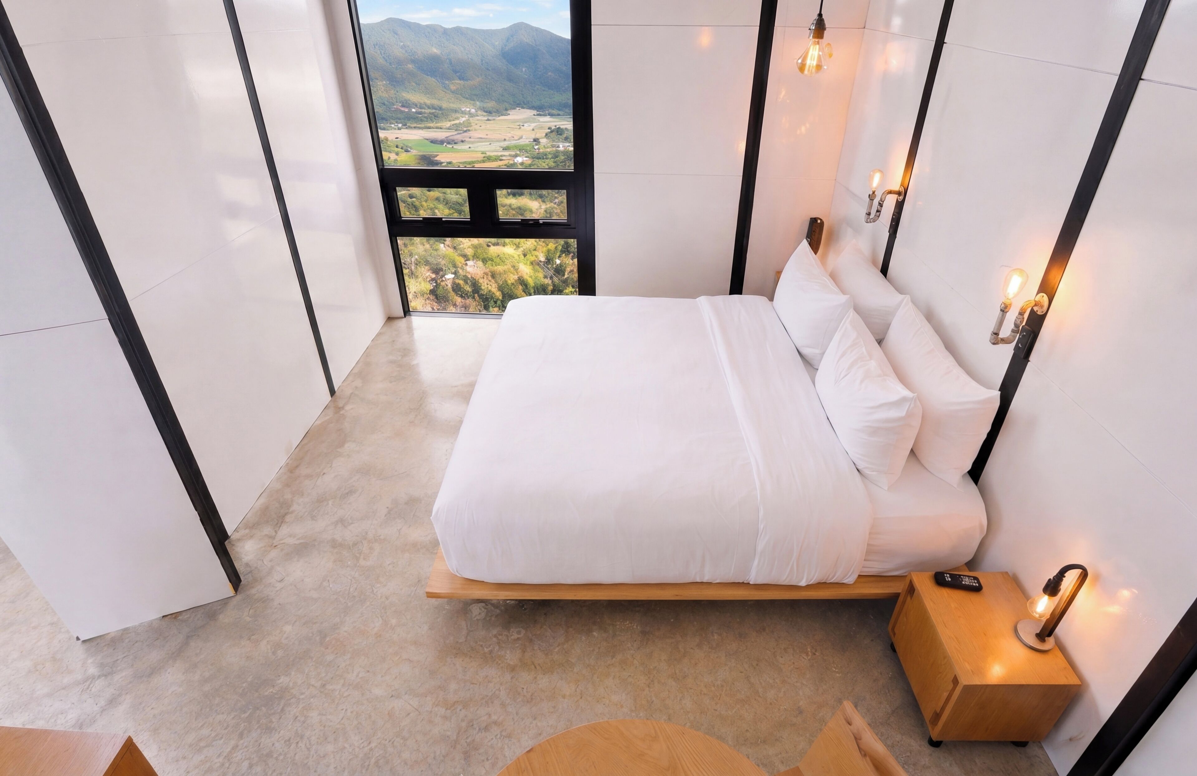 Loft, 1 King Bed, Balcony | In-room safe, desk, soundproofing, iron/ironing board