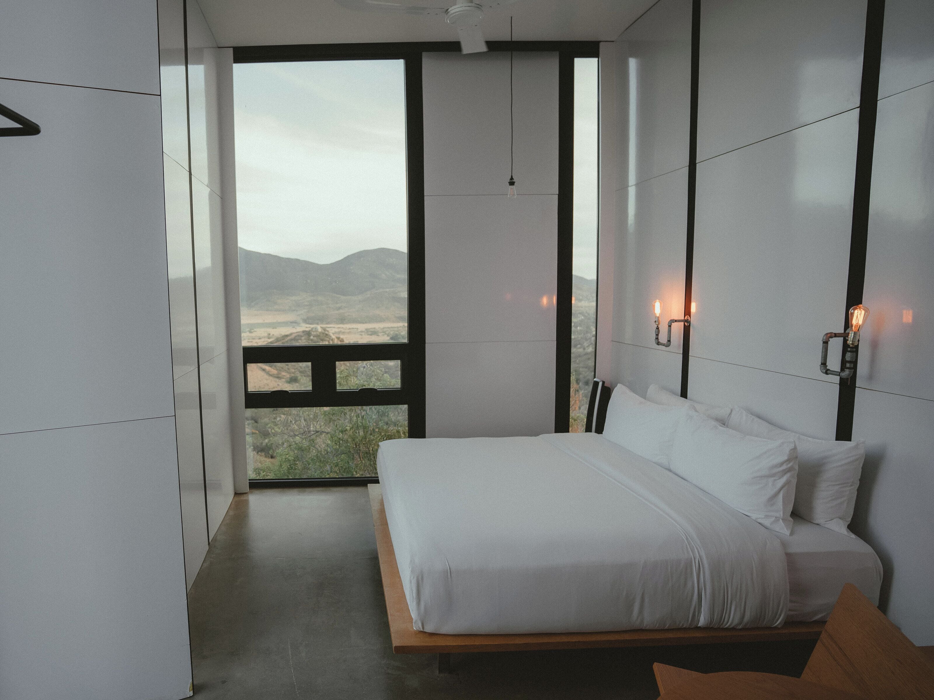 Loft, 1 King Bed, Balcony