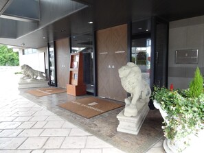 Exterior - Hotel Sanderson (Maebashi)
