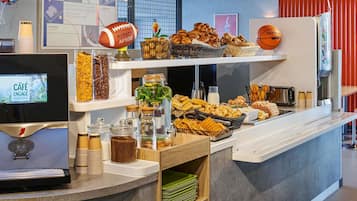 Daily buffet breakfast for a fee