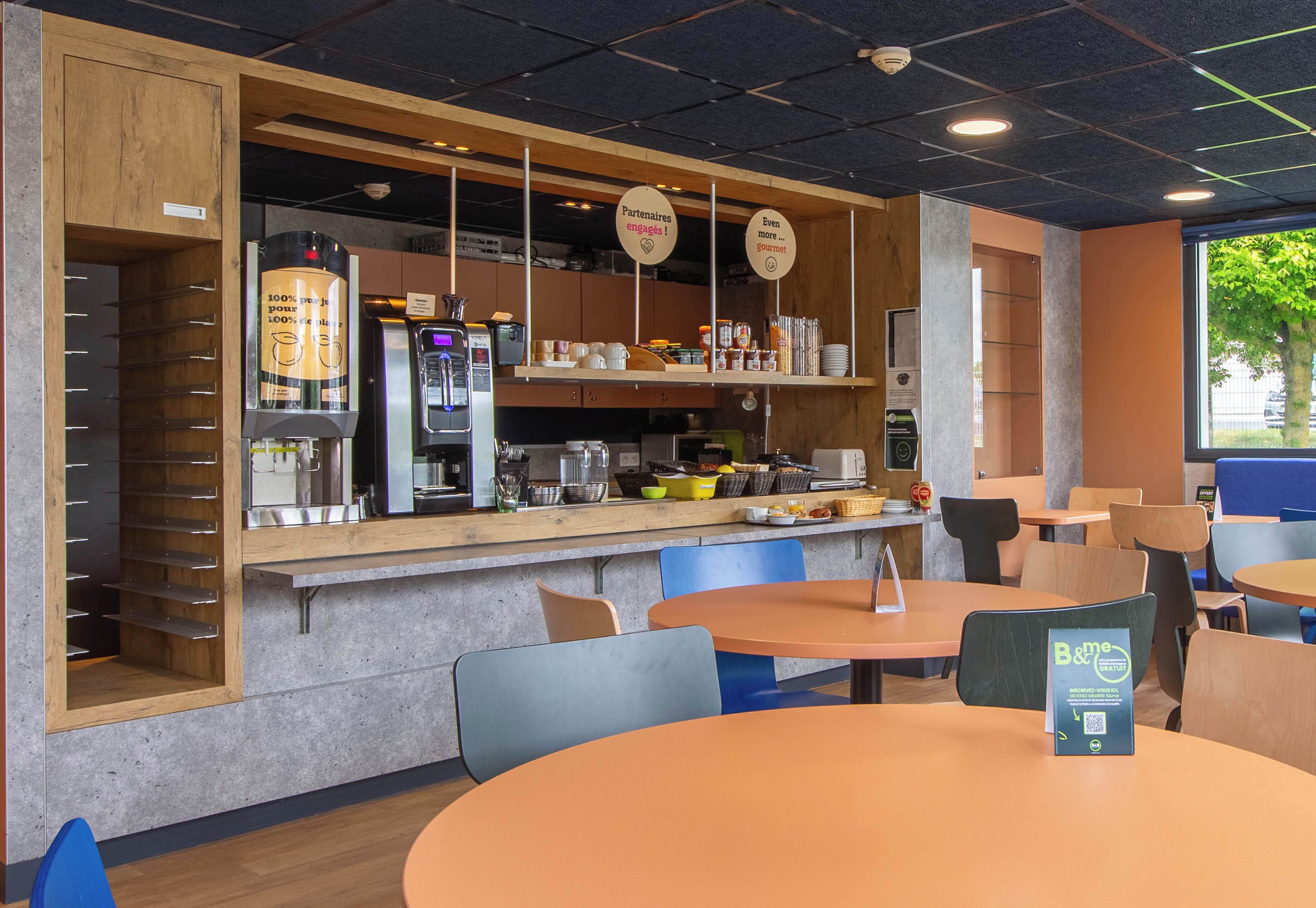 daily buffet breakfast (eur 8.90 per person)