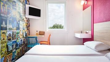 Blackout curtains, iron/ironing board, travel cot, free WiFi