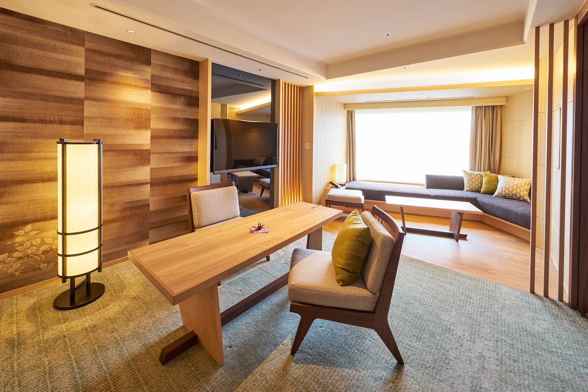 Down duvets, minibar, in-room safe, desk