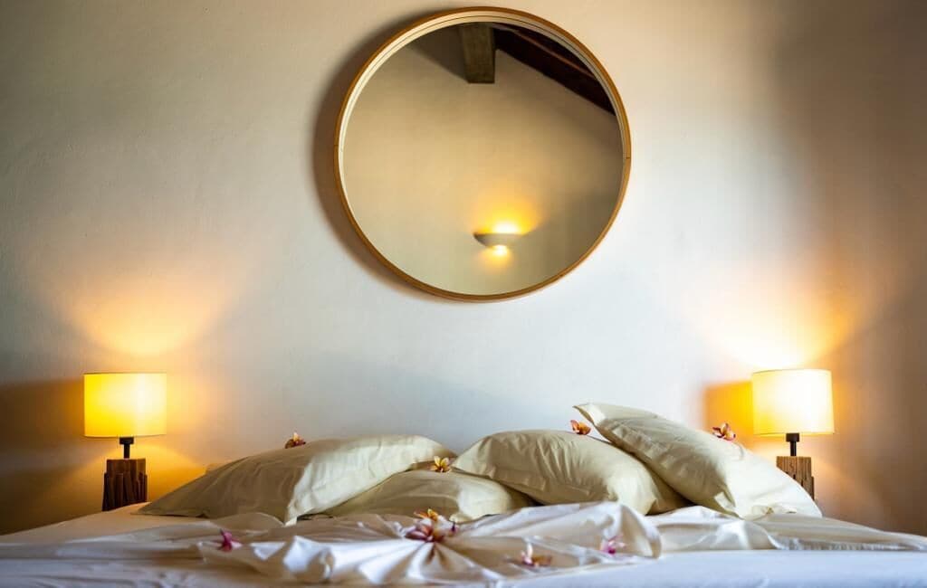 duplex, 2 bedrooms, beach view | 2 bedrooms, in-room safe, iron/ironing board, free wifi