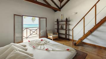 Duplex, 2 Bedrooms, Beach View | 2 bedrooms, in-room safe, iron/ironing board, free WiFi