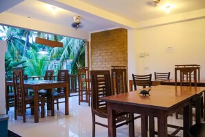 Restaurant - Sky Garden Mini Hotel (Mirissa)