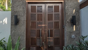 Nội thất lối vào