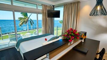 Literie de qualité supérieure, coffres-forts dans les chambres, bureau