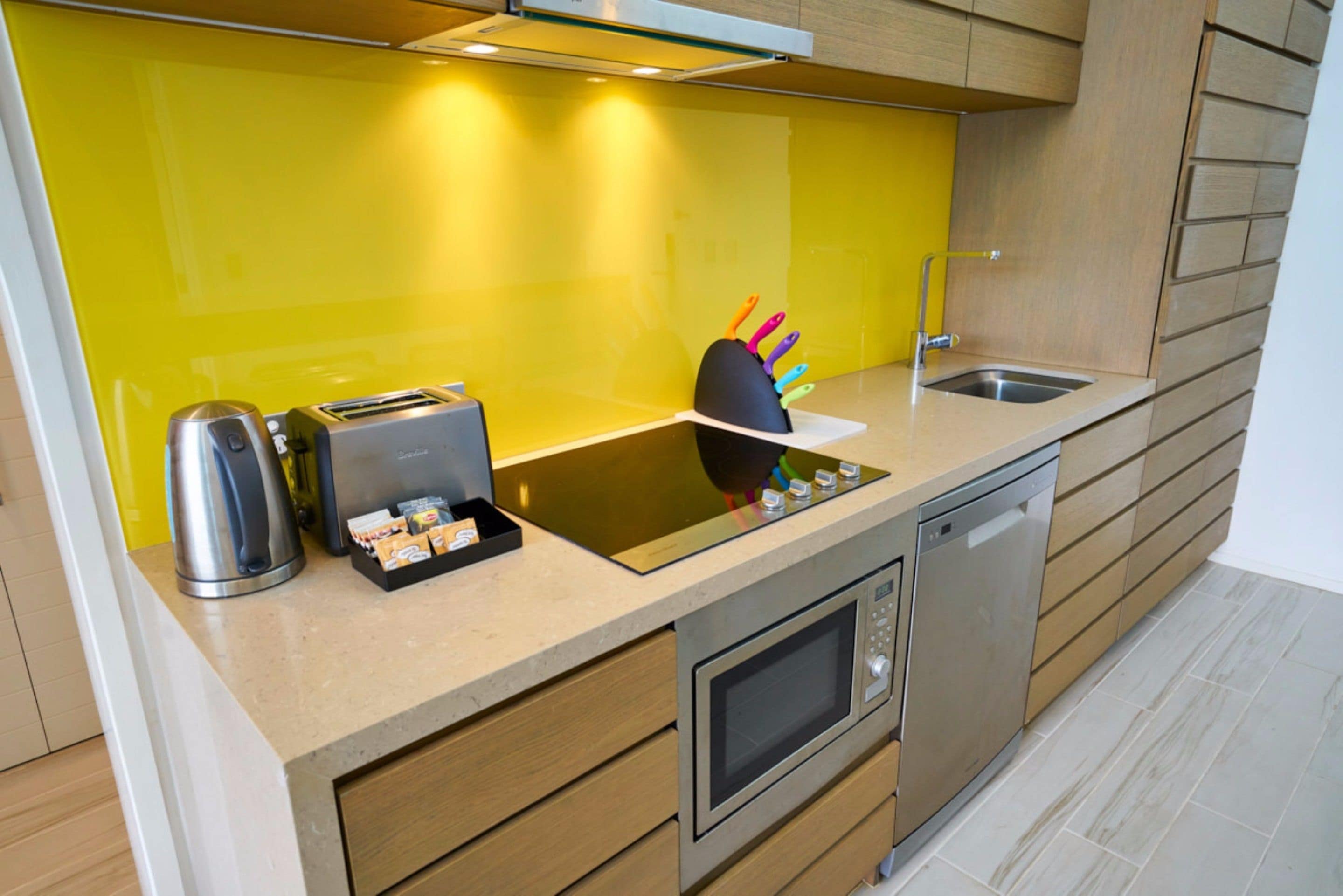 3 bedroom waterfront villa | private kitchen | coffee/tea maker, electric kettle