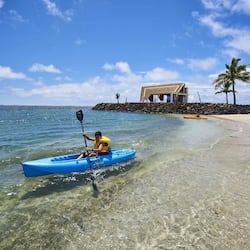 Accommodatie ligt op het strand, wit zand, snorkelen, kajakken