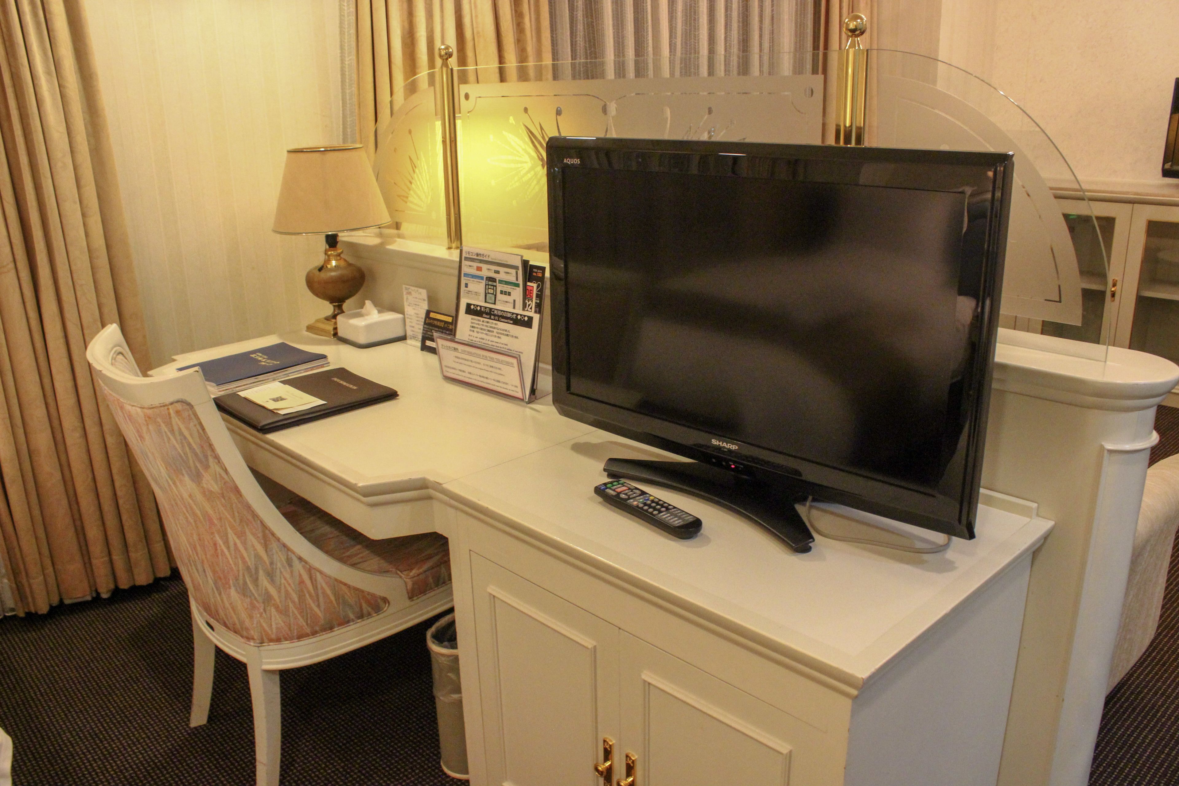 premium bedding, in-room safe, desk, iron/ironing board