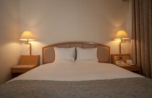 Premium bedding, in-room safe, desk, iron/ironing board - Hotel Higashinihon Utsunomiya (Utsunomiya)