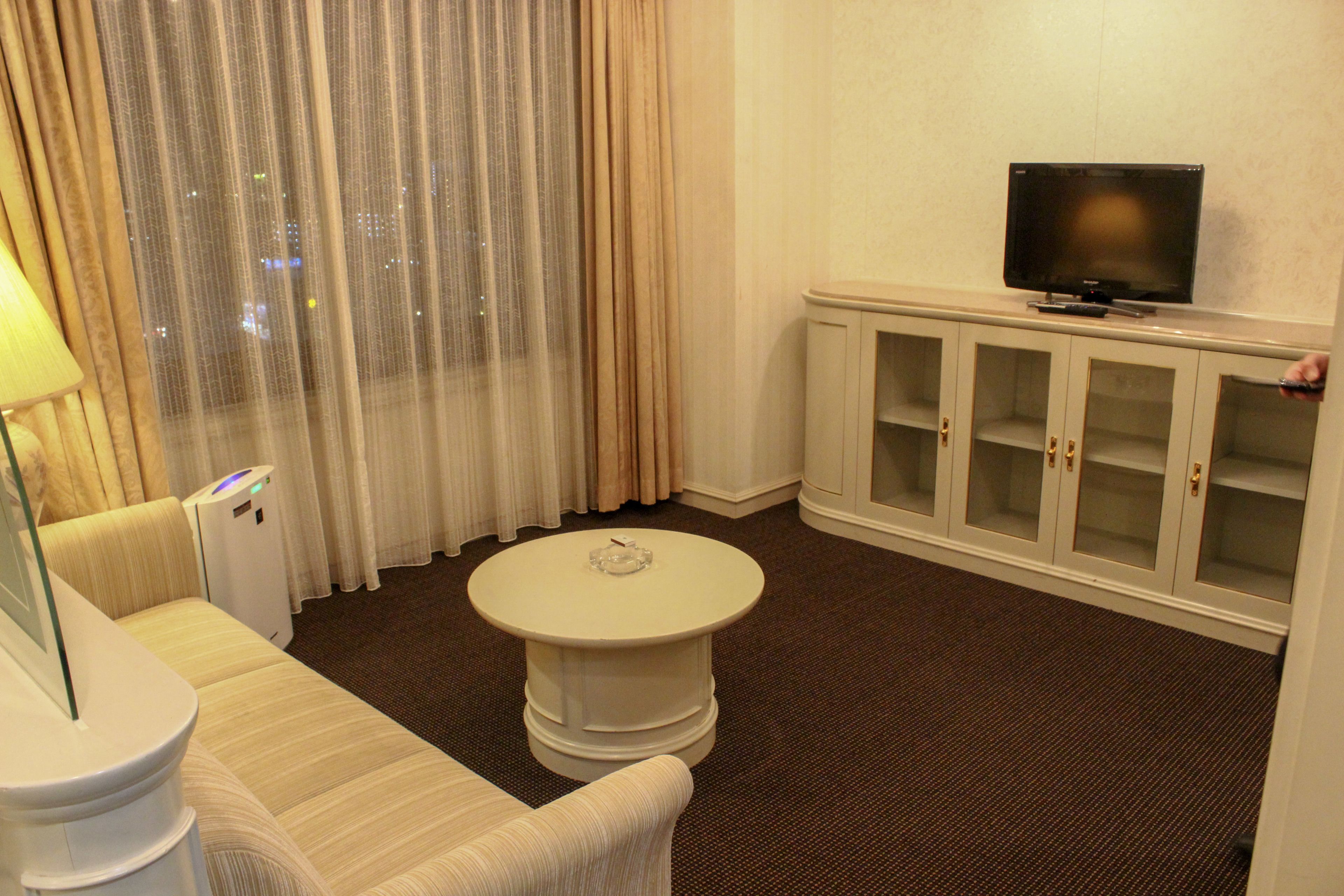 premium bedding, in-room safe, desk, iron/ironing board