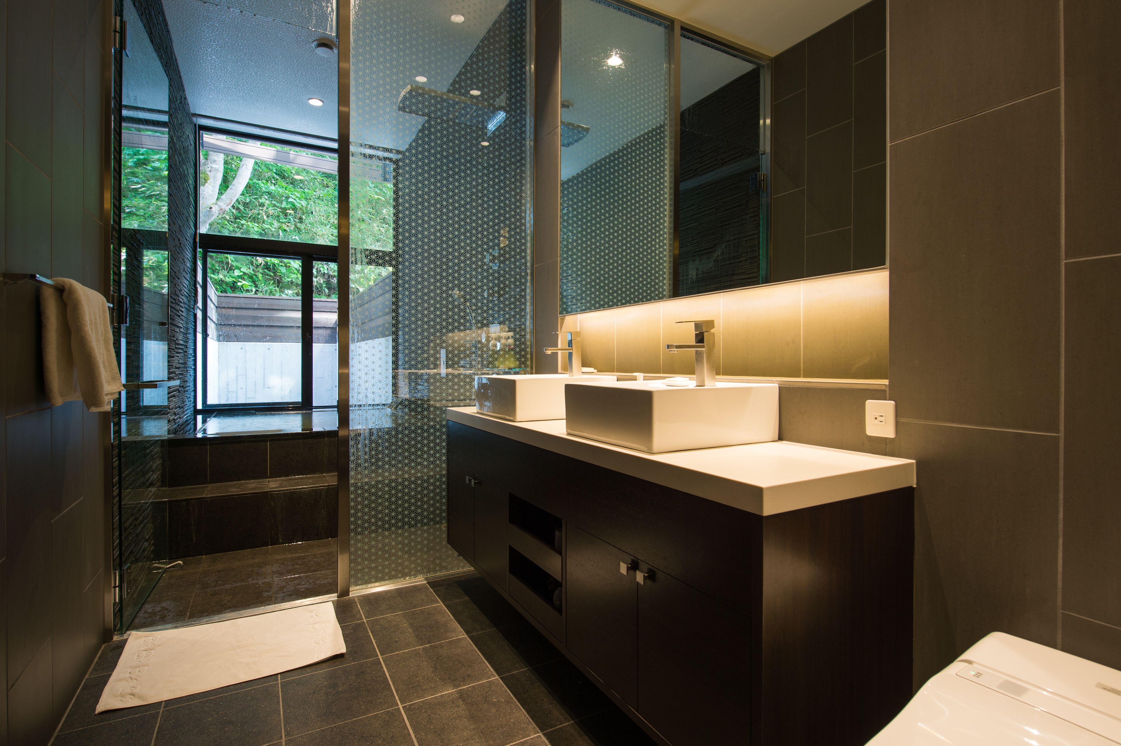 4 bedrooms residence [ski resort view] | bathroom sink