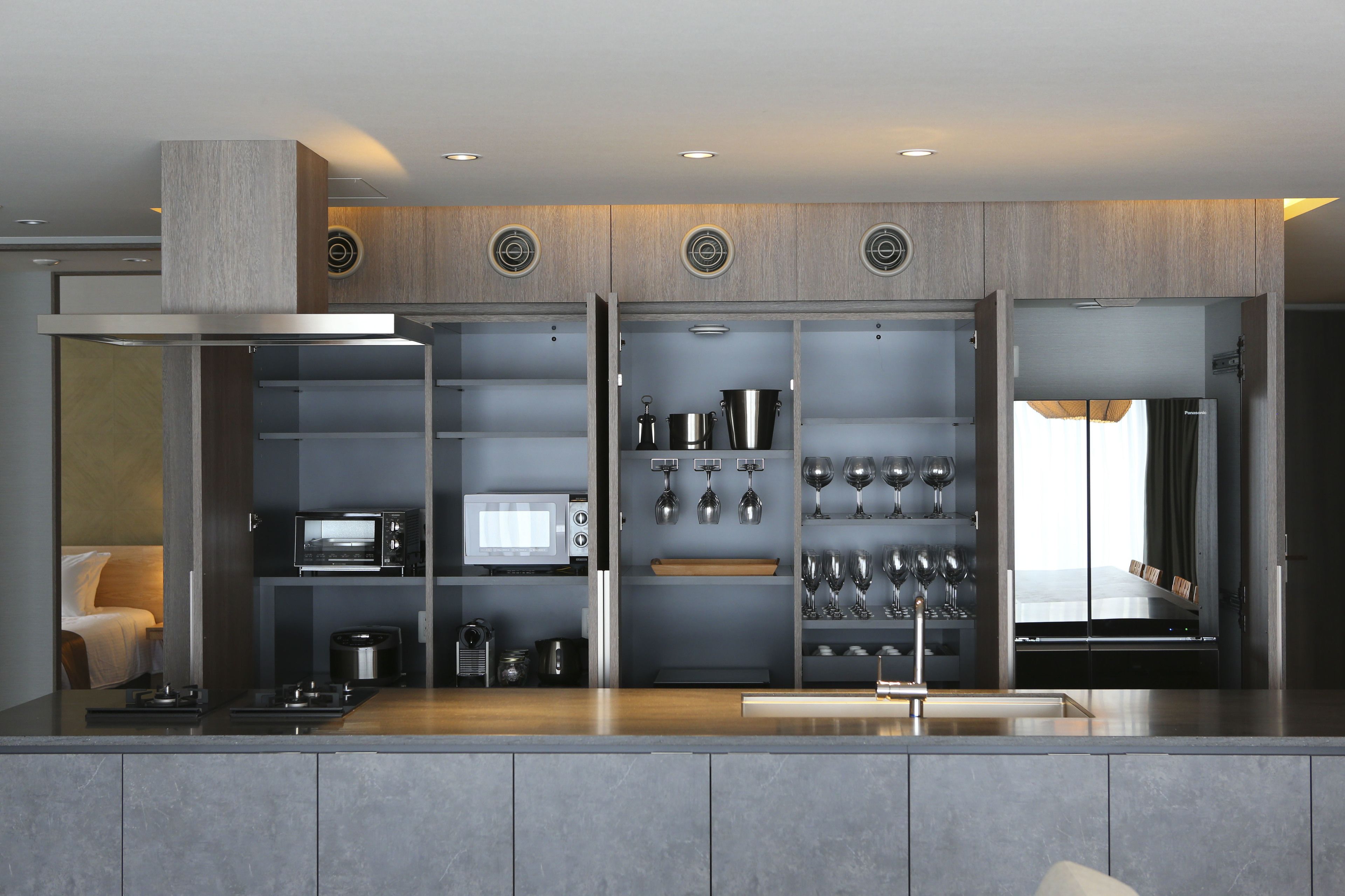 3 bedrooms apartment [mountain view] | private kitchen | fridge, coffee/tea maker, electric kettle