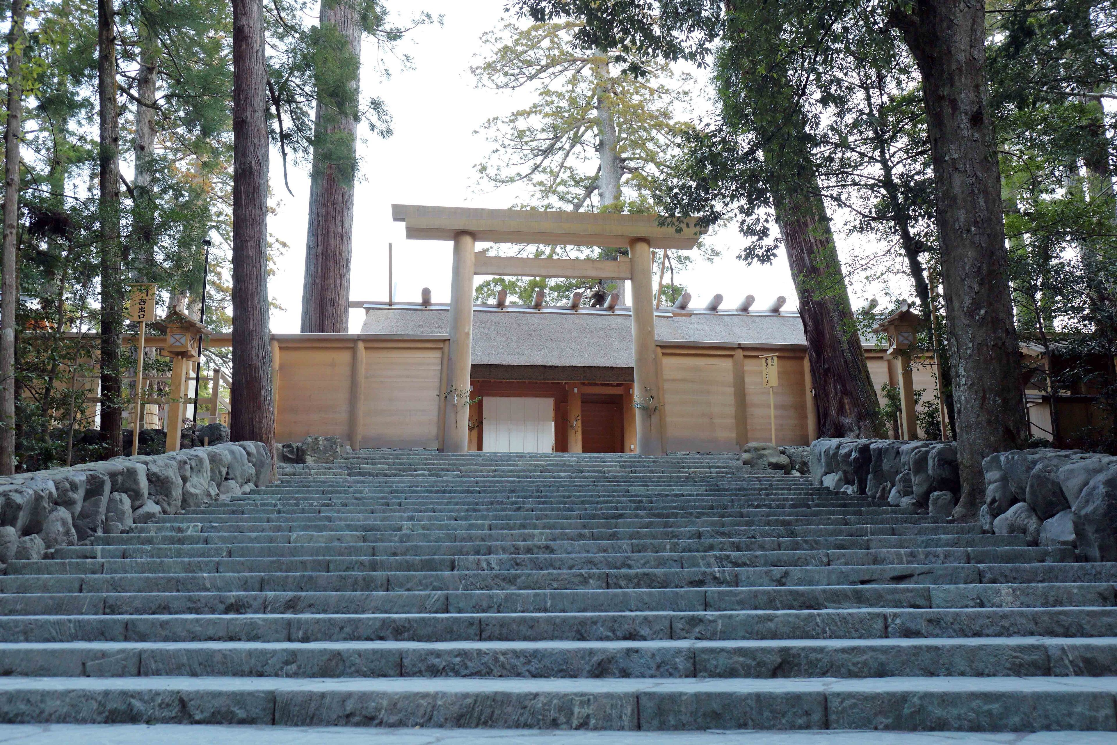 สถานที่น่าสนใจ