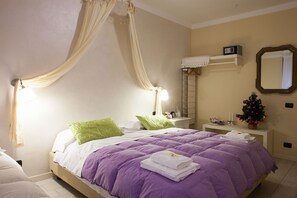 Triple Room | In-room safe, desk, free cots/infant beds, free WiFi - Botton d'Oro Pelabrocco (Bergamo)