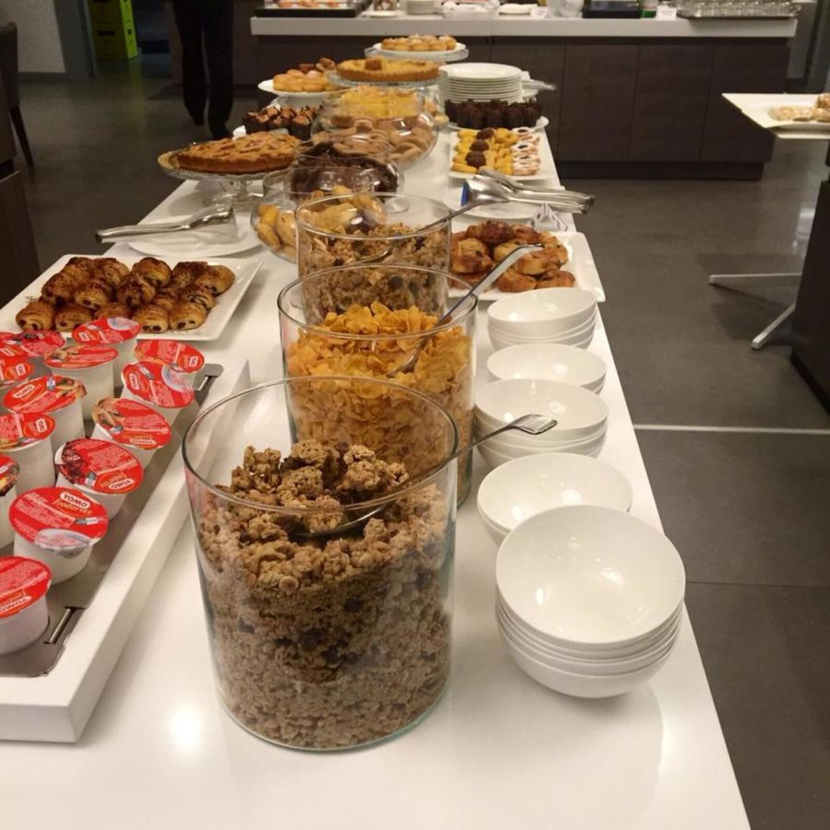 Free daily continental breakfast