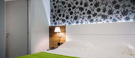 Deluxe Double Room | Minibar, in-room safe, desk, soundproofing