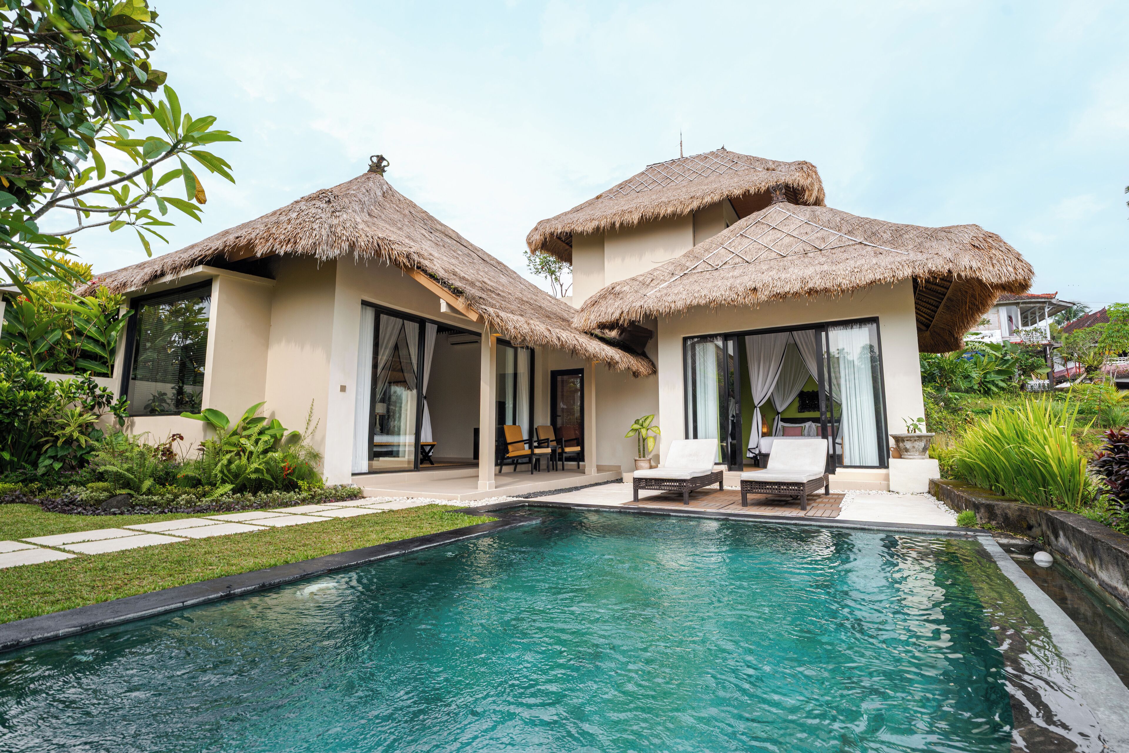 فيلا - غرفتا نوم - بمنظر للمسبح (Rice Terrace) | منطقة المعيشة | تلفزيون إل إي دي بحجم 24-بوصة يعرض قنوات فضائية، تلفزيون