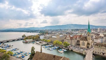 ์๋ฐ ์์ค ๋ด ํธ์ ์์ค/์๋น์ค