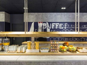 Allergitestet sengetøy, skrivebord, lydisolert og wi-fi (inkludert)