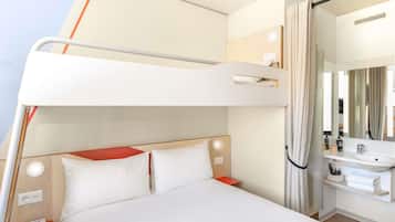 Camera doppia, letti multipli | Una scrivania, insonorizzazione, culle/letti per bambini (gratuiti)