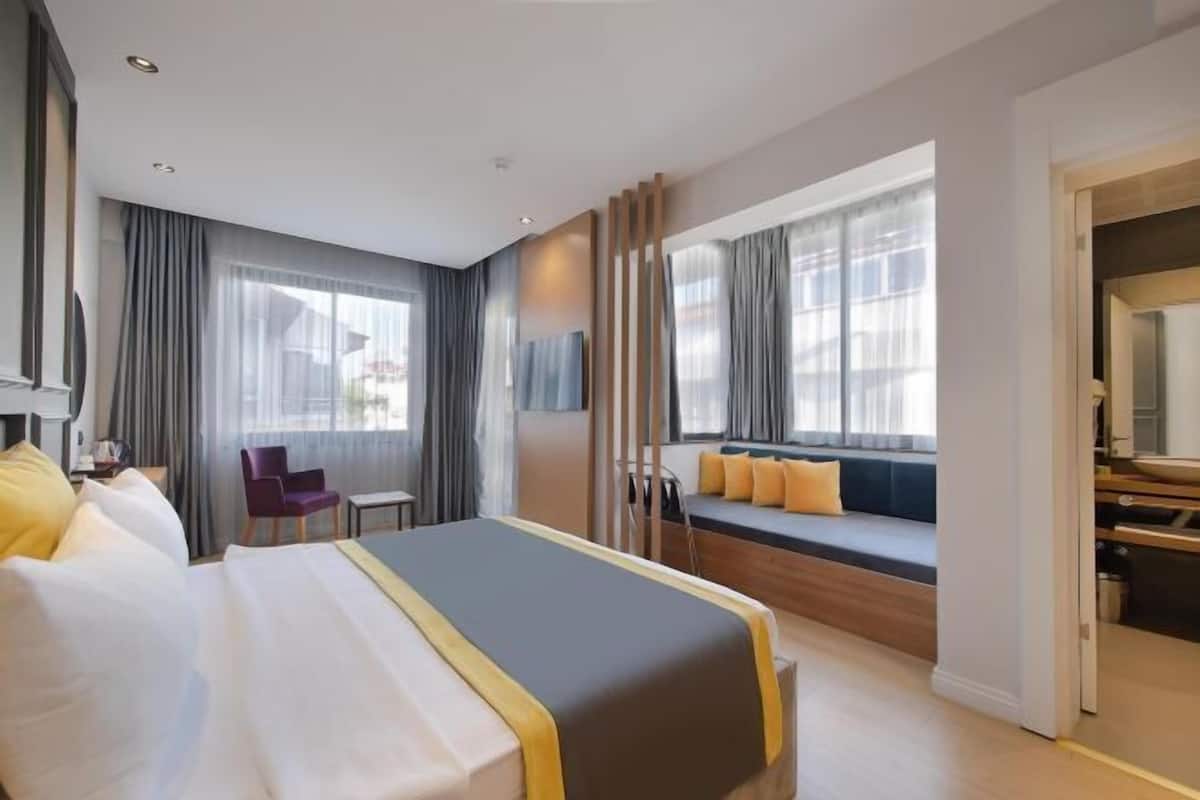 Ropa de cama de alta calidad y minibar