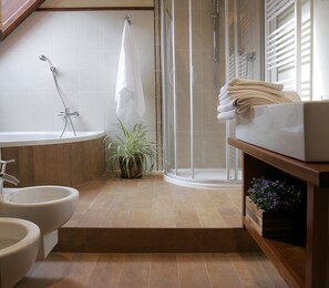Apartment, 1 Bedroom | Bathroom | Free toiletries, hair dryer, bidet, towels - Vila GRAND (Nova Lesna)