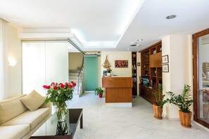 Lobby - Ammos Suites (Rethymno)